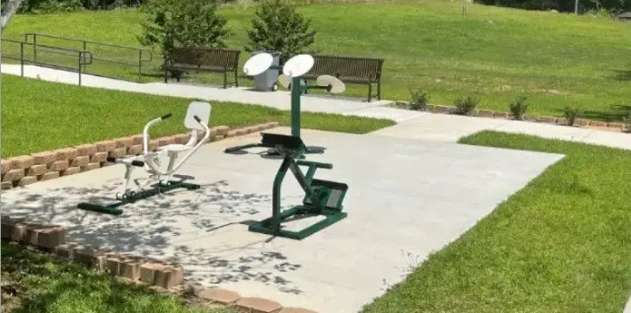 1135 County Road 14 Winfield, AL 35594 - Photo 4 of 6