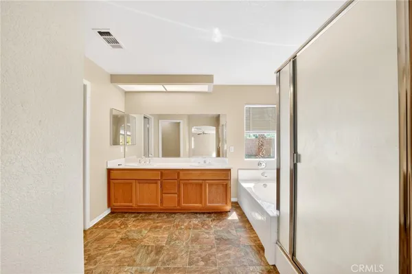 $549,900 | 6252 Sunset Canyon Court, Lancaster, CA 93536