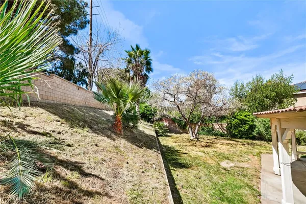 $549,900 | 6252 Sunset Canyon Court, Lancaster, CA 93536
