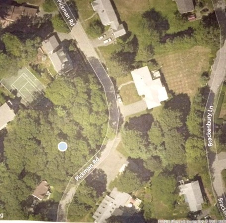 7 Pickman Road Beverly, MA 01915 - Photo 4 of 15 a bathroom with a shower