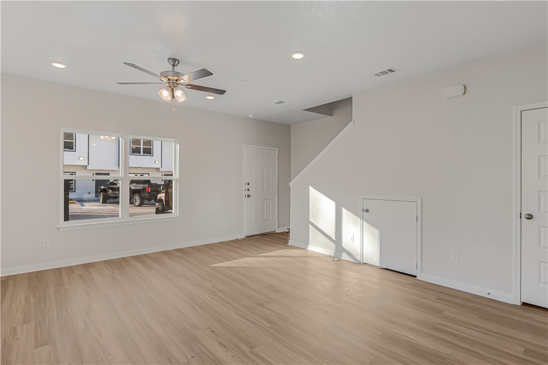 601 West 24th Street, Unit 113 Bryan, TX 77803 - Photo 7 of 17