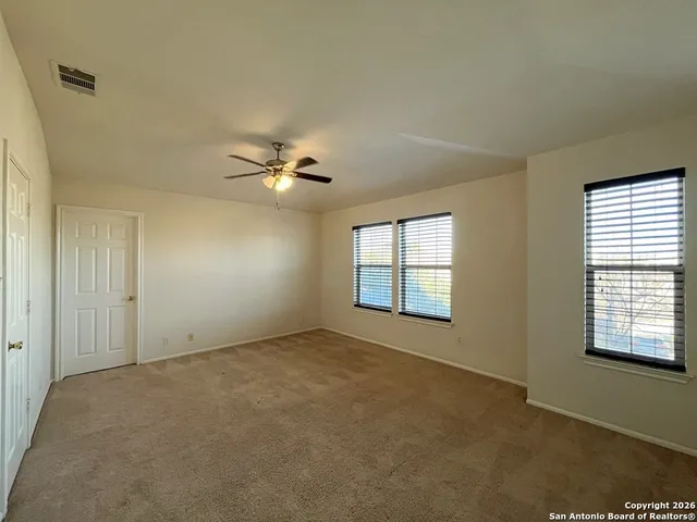 $1,895 | 22019 Goldcrest Run, San Antonio, TX 78258