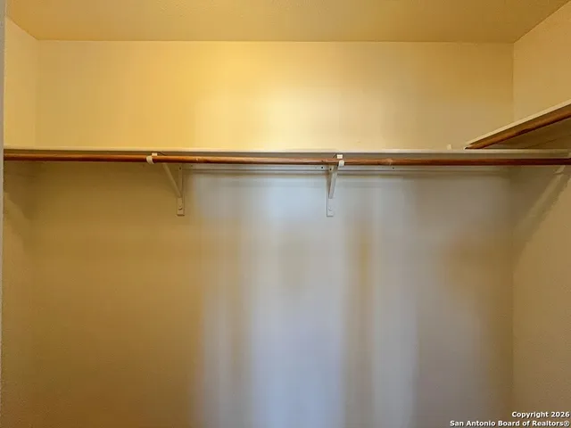 $1,895 | 22019 Goldcrest Run, San Antonio, TX 78258