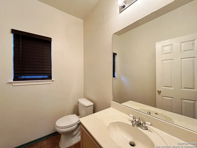 $1,895 | 22019 Goldcrest Run, San Antonio, TX 78258