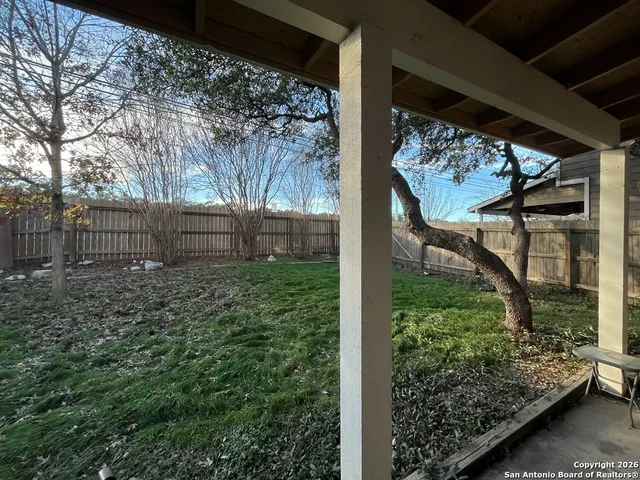 $1,895 | 22019 Goldcrest Run, San Antonio, TX 78258