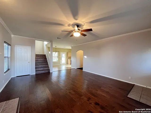 $1,895 | 22019 Goldcrest Run, San Antonio, TX 78258