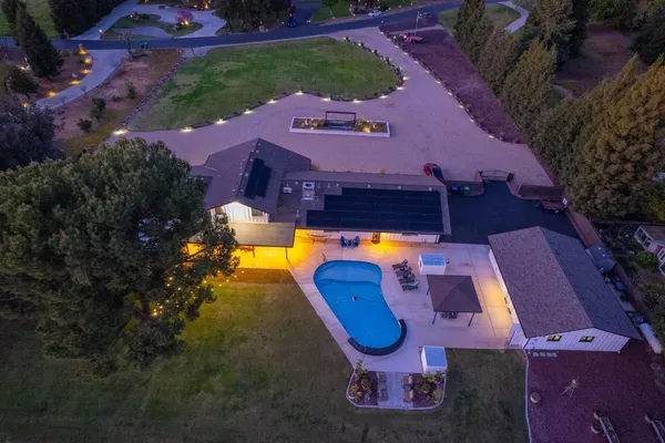 $2,196,000 | 11735 East Santa Ana Avenue, Clovis, CA 93619
