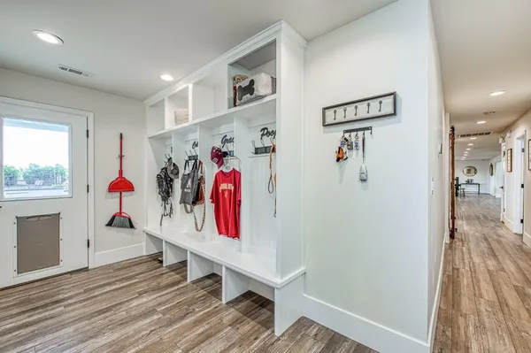 $2,196,000 | 11735 East Santa Ana Avenue, Clovis, CA 93619