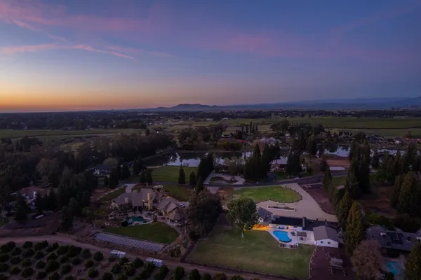 $2,196,000 | 11735 East Santa Ana Avenue, Clovis, CA 93619