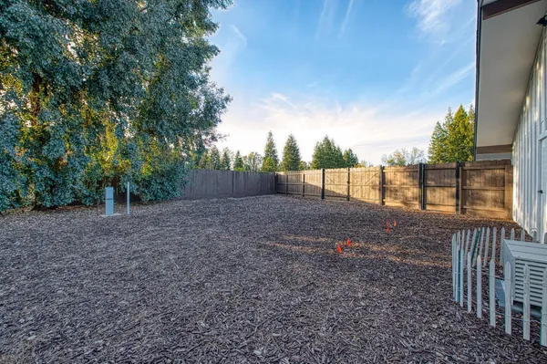 $2,196,000 | 11735 East Santa Ana Avenue, Clovis, CA 93619