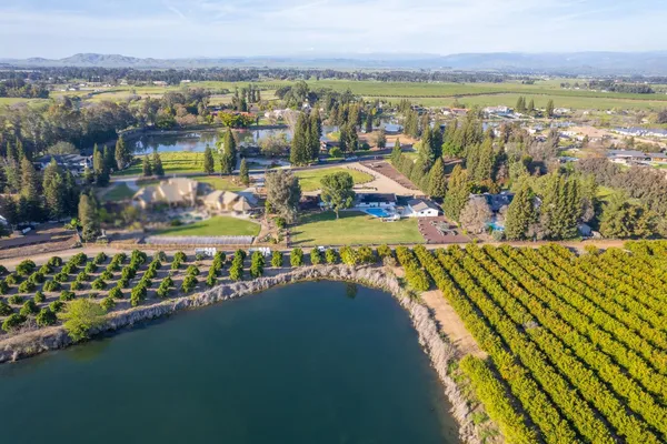 $2,196,000 | 11735 East Santa Ana Avenue, Clovis, CA 93619