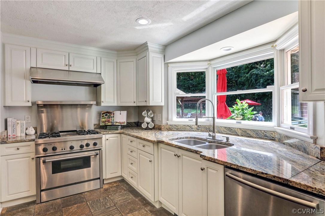 12139 Howards Mill Road Rockville, VA 23146 - Photo 17 of 44 Gallery Image 17
