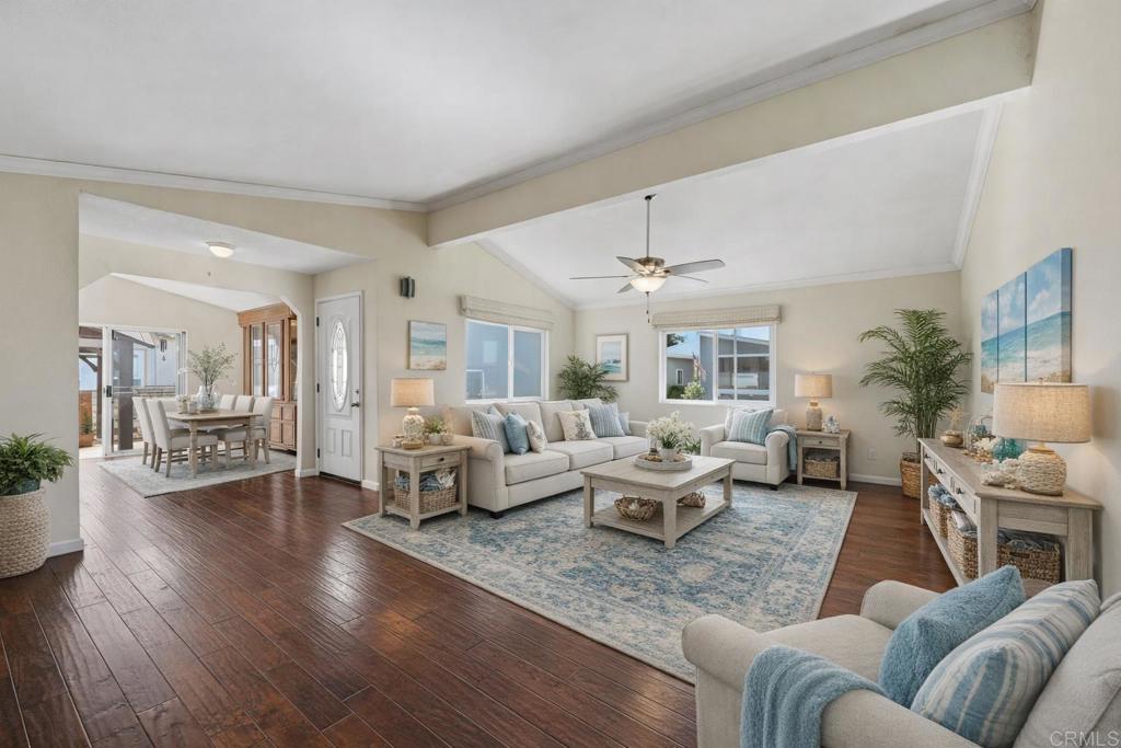 647 Via Costa Rica Vista, CA 92081 - Photo 3 of 45