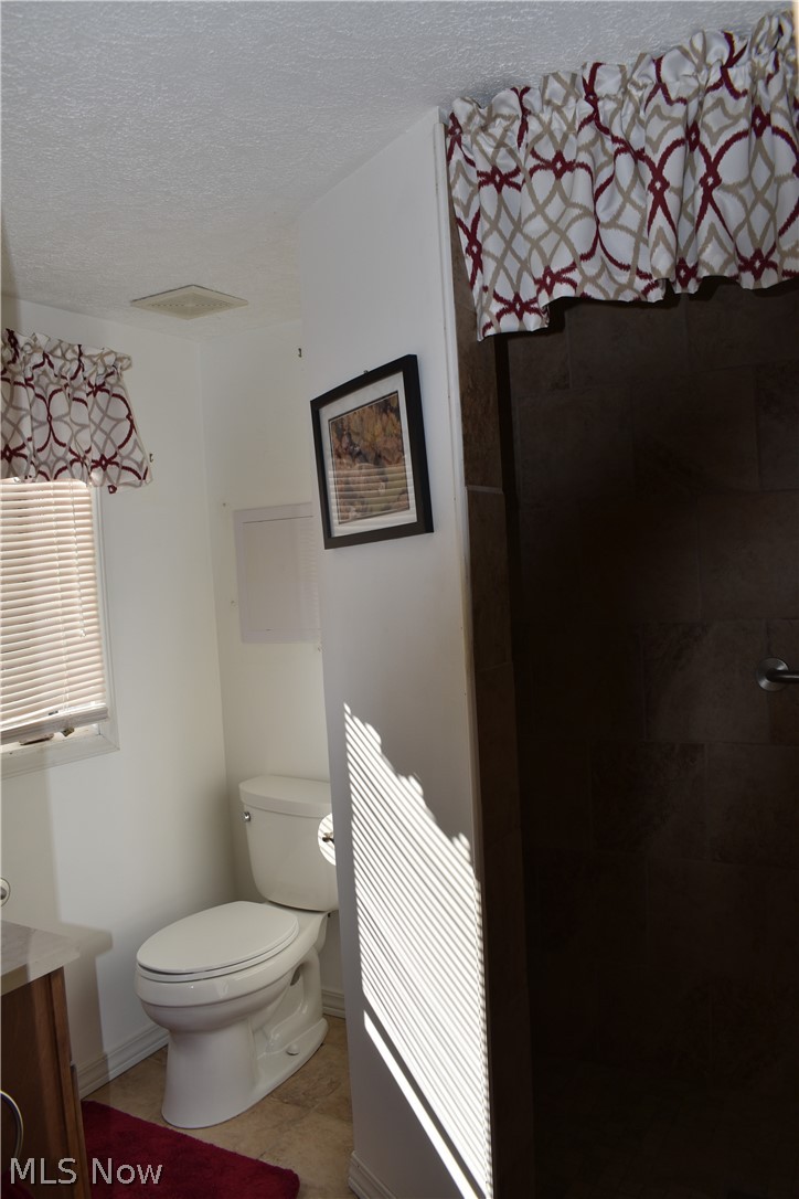 13281 Carter Road Painesville, OH 44077 - Photo 12 of 26 Gallery Image 12