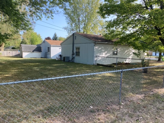 1815 Rieder Street Warsaw, IN 46580 - Photo 2 of 2 Gallery Image 2