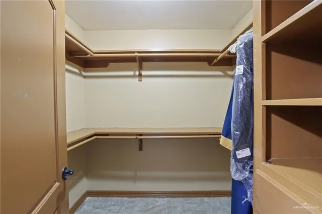 a close view of sink