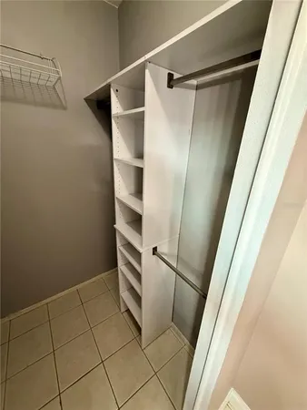 $2,550 | 8714 Imperial Court, Tampa, FL 33635