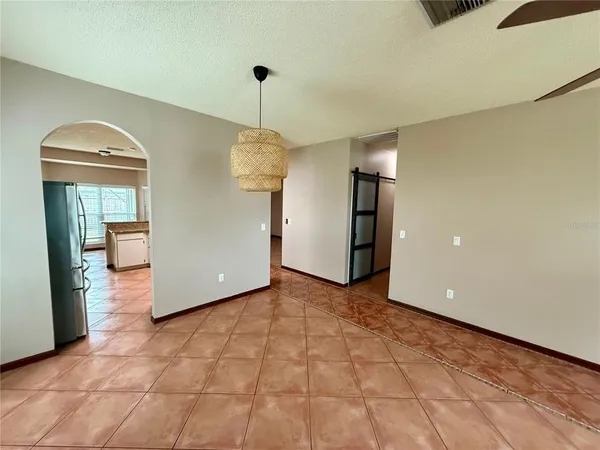 $2,550 | 8714 Imperial Court, Tampa, FL 33635