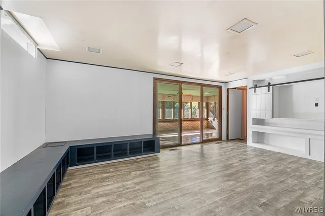 $455,000 | 40 Tristan Lane, Amherst, NY 14221