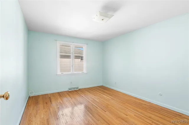 $455,000 | 40 Tristan Lane, Amherst, NY 14221