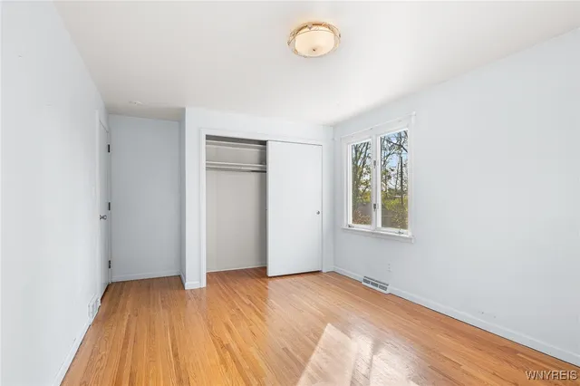 $455,000 | 40 Tristan Lane, Amherst, NY 14221