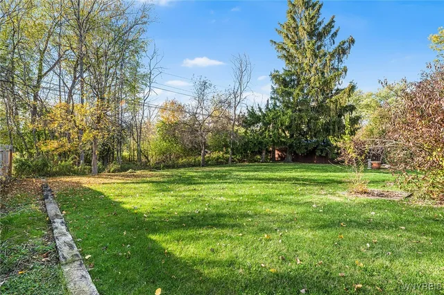 $455,000 | 40 Tristan Lane, Amherst, NY 14221