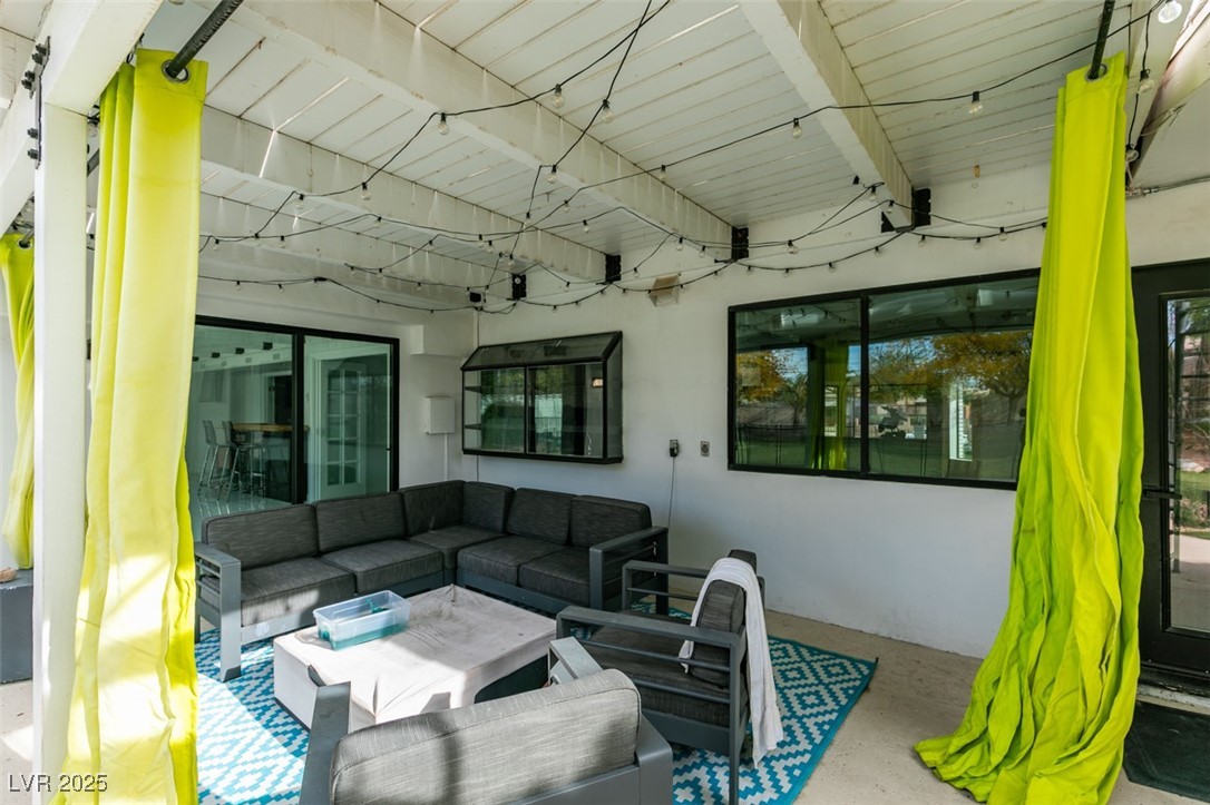 2875 Rosanna Street Las Vegas, NV 89117 - Photo 52 of 54 PATIO OFF KITCHEN