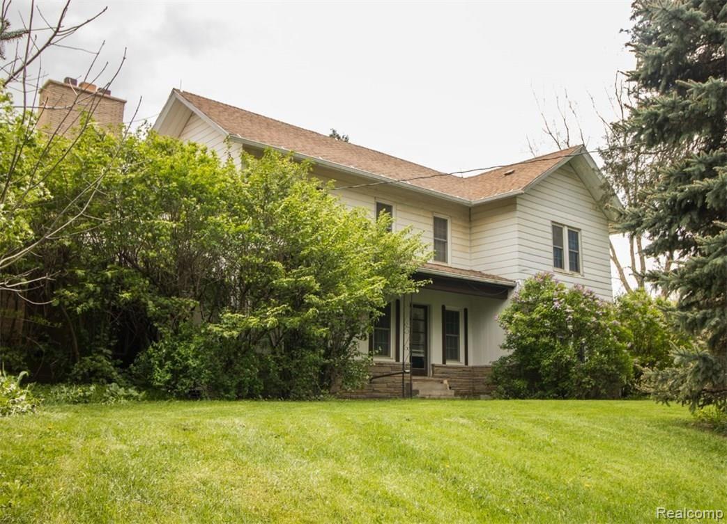4381 Chase Lake Road Howell, MI 48855 - Photo 1 of 44 B (10).jpg