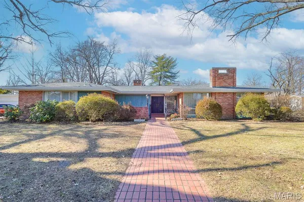 $181,260 | 401 Garden Boulevard, Belleville, IL 62220