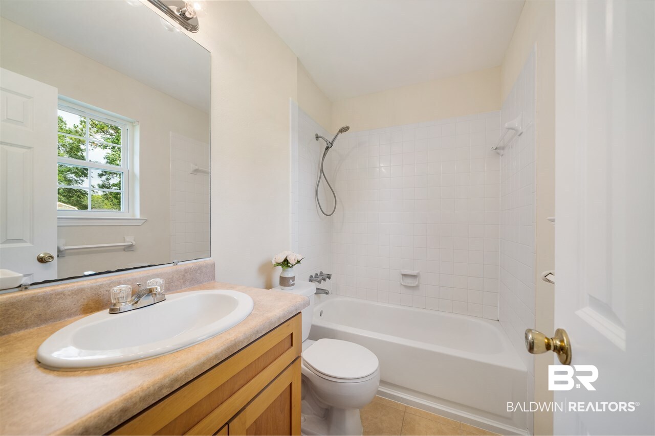 4566 Clarendon Drive Mobile, AL 36619 - Photo 15 of 29