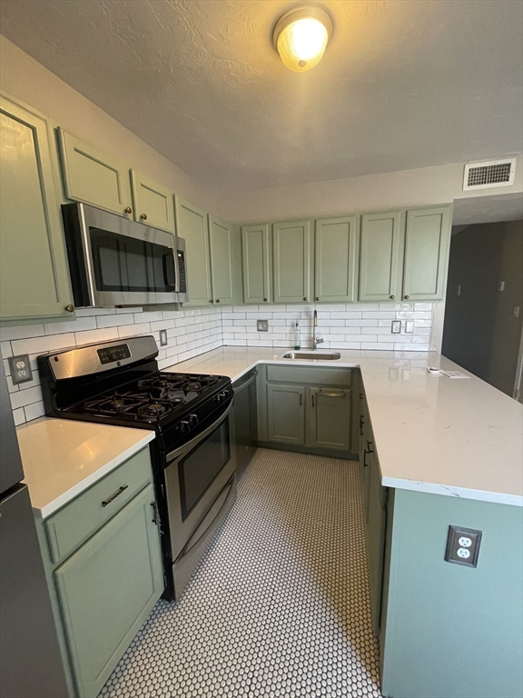 10 Malta Street, Unit 6 Hull, MA 02045 - Photo 5 of 15