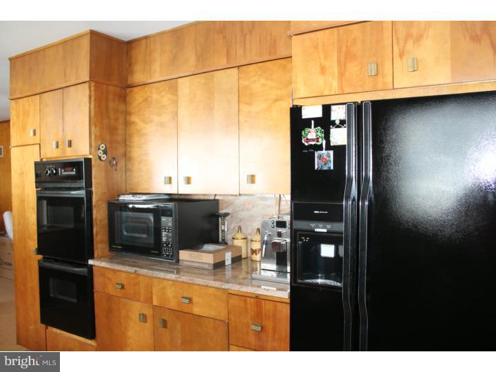 1440 Lorraine Road Reading, PA 19604 - Photo 16 of 25 Kitchen