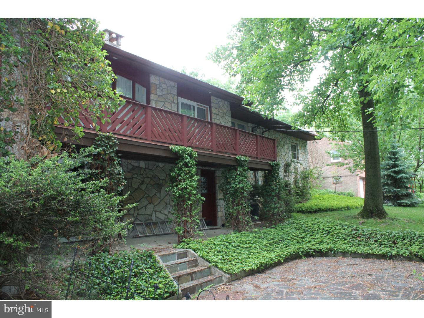 1440 Lorraine Road Reading, PA 19604 - Photo 5 of 25 Gallery Image 5