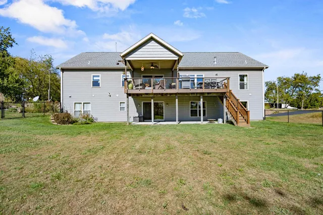 $930,000 | 10303 North Harold Drive, Brooklyn, WI 53521