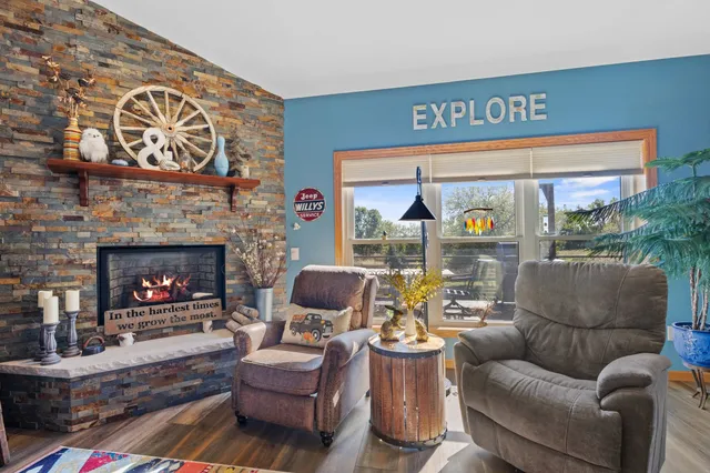 $930,000 | 10303 North Harold Drive, Brooklyn, WI 53521