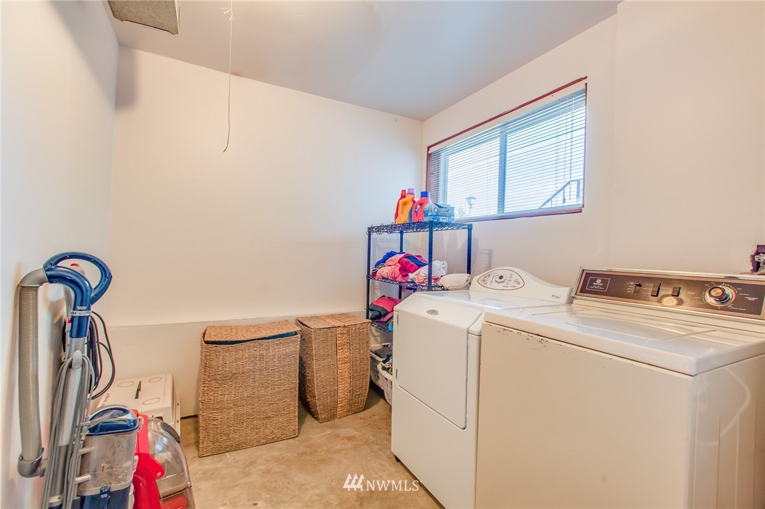 15417 110th Avenue Northeast Bothell, WA 98011 - Photo 14 of 16 Gallery Image 14