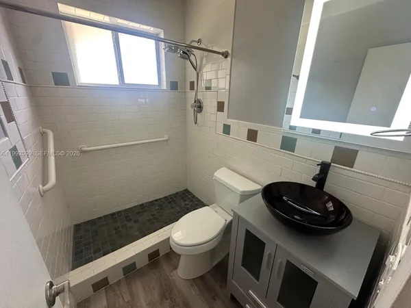 $2,950 | 1166 West 24th Street, Unit 1166, Hialeah, FL 33010