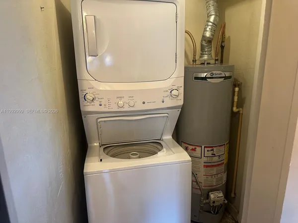 $2,950 | 1166 West 24th Street, Unit 1166, Hialeah, FL 33010