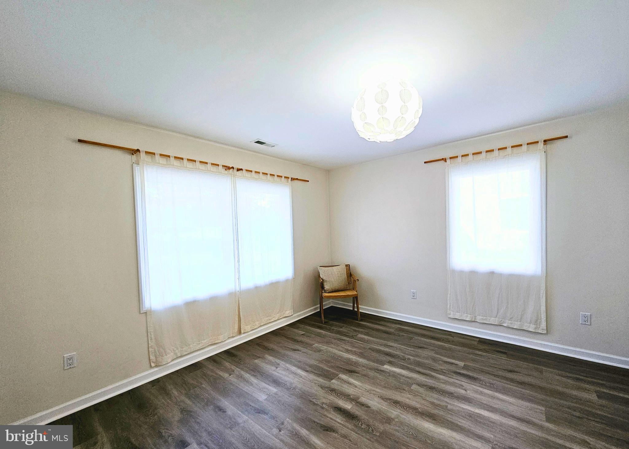 1073 Fireside Avenue Ewing, NJ 08618 - Photo 20 of 27