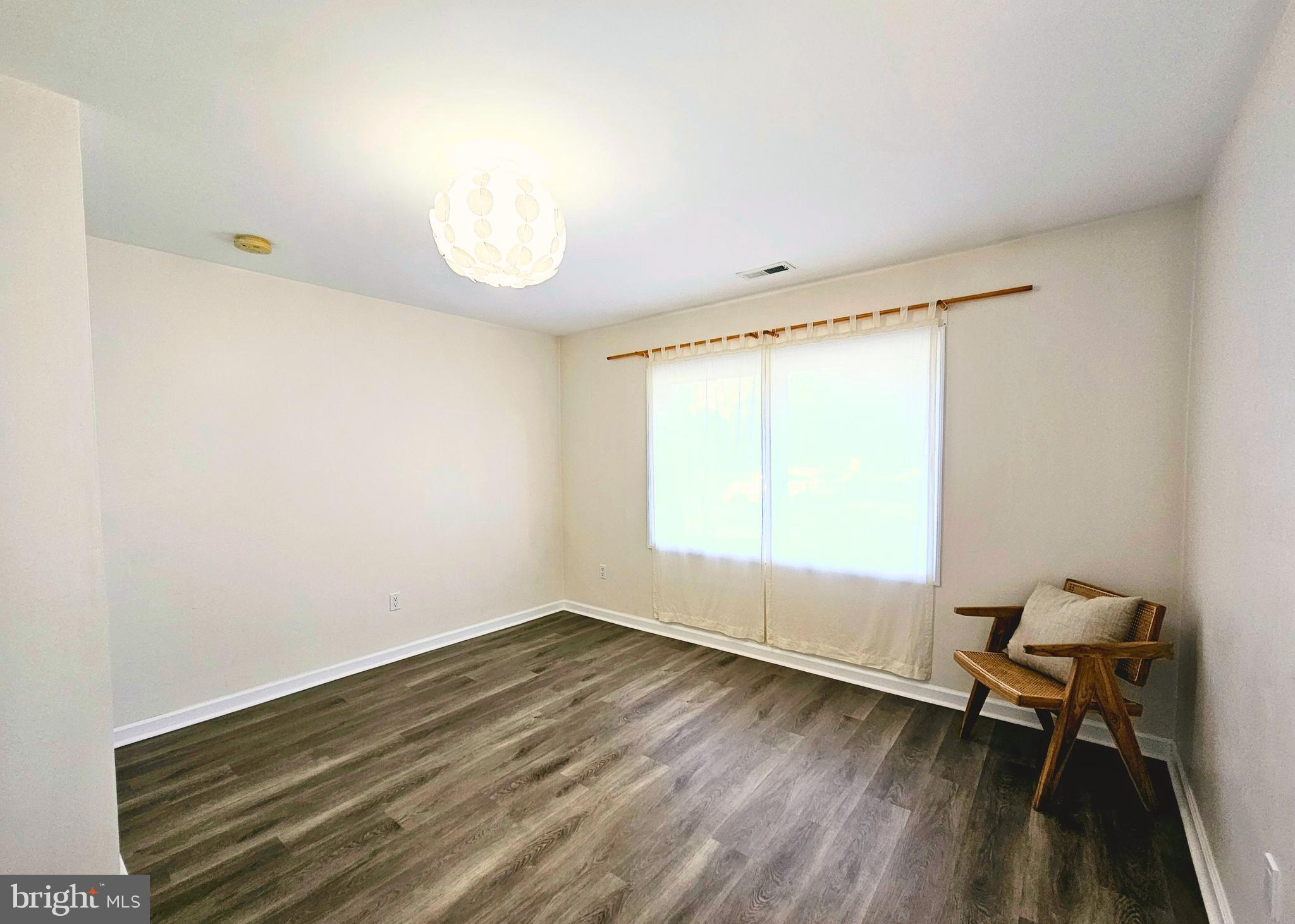 1073 Fireside Avenue Ewing, NJ 08618 - Photo 21 of 27