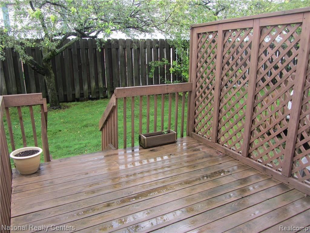4953 Crooks Road Royal Oak, MI 48073 - Photo 5 of 25