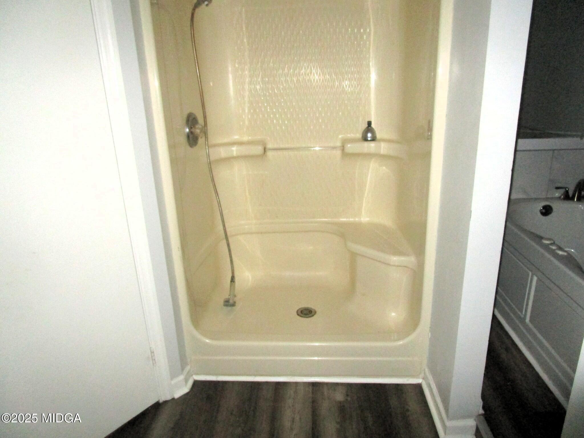 4411 North Franklinton Road Macon, GA 31217 - Photo 7 of 15 Master bath 2