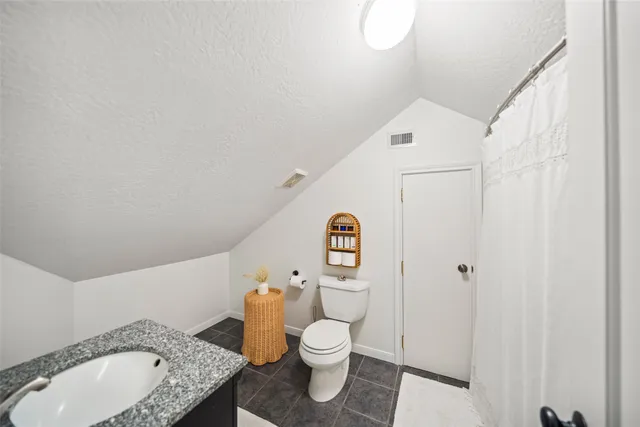 $609,900 | 18854 Lake Terrace, Montgomery, TX 77356