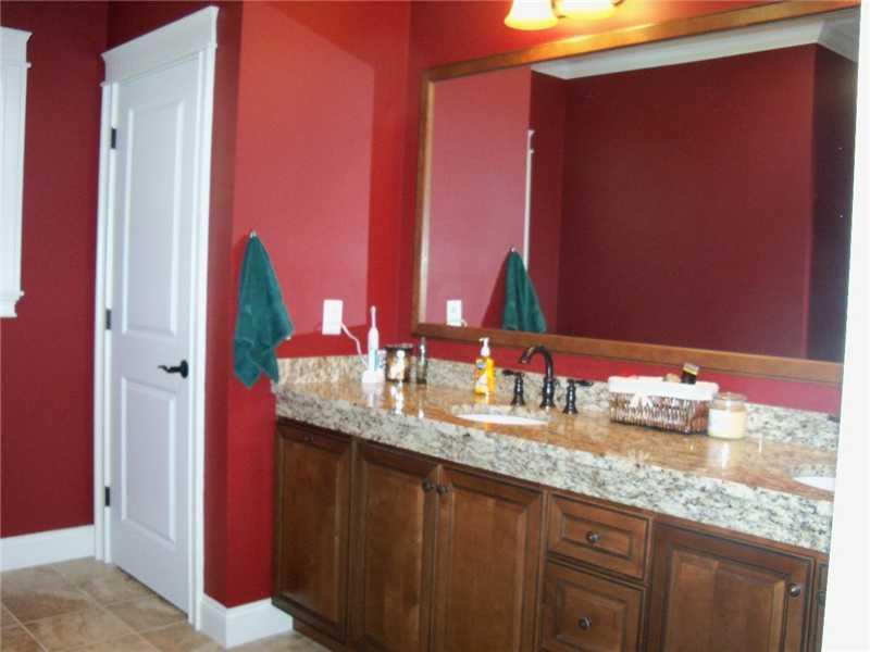 59 Peruvian Way Bangor, ME 04401 - Photo 11 of 35 Master Bath/Spa.