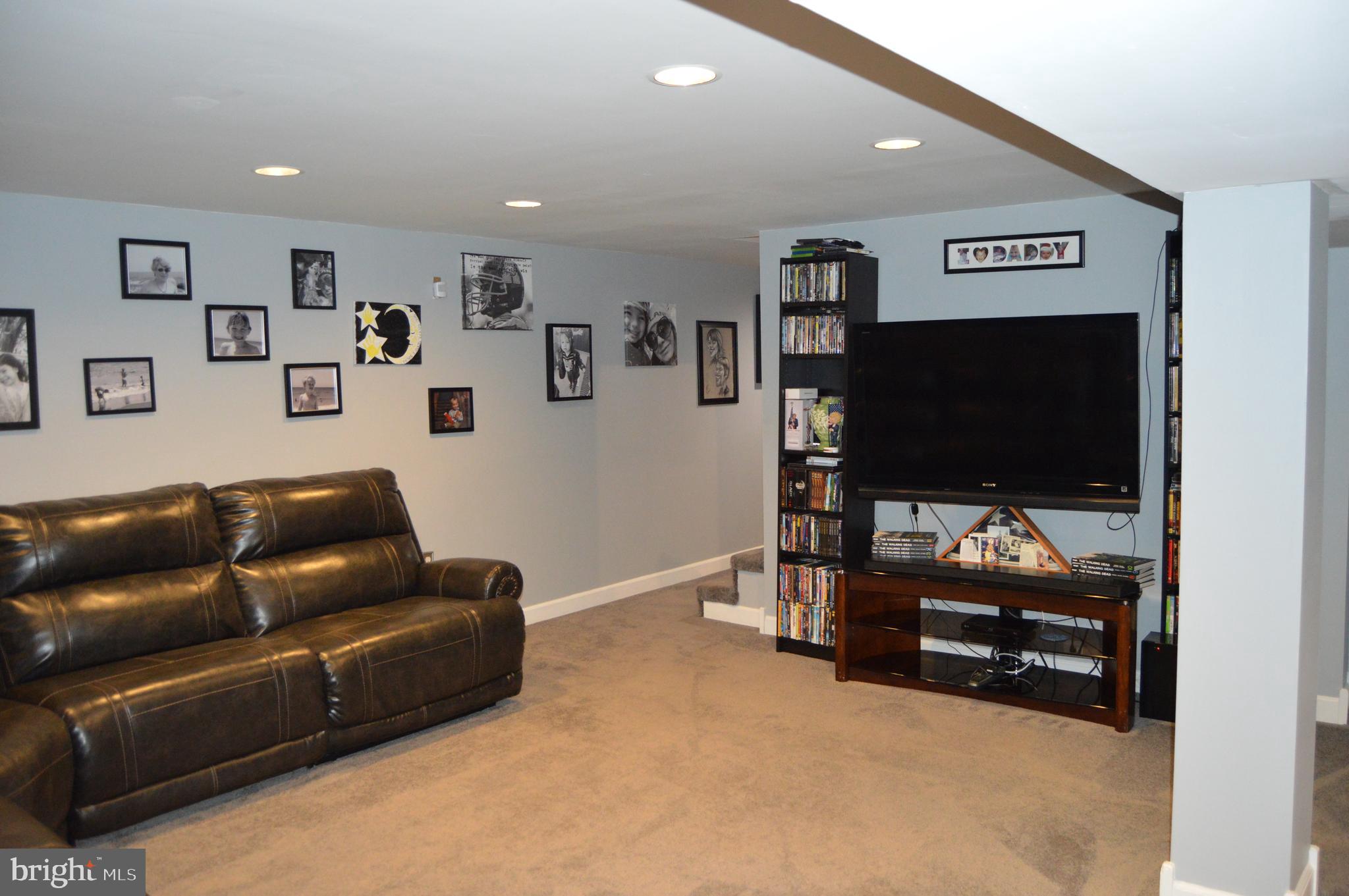 630 North Hammonds Ferry Road Linthicum, MD 21090 - Photo 21 of 26
