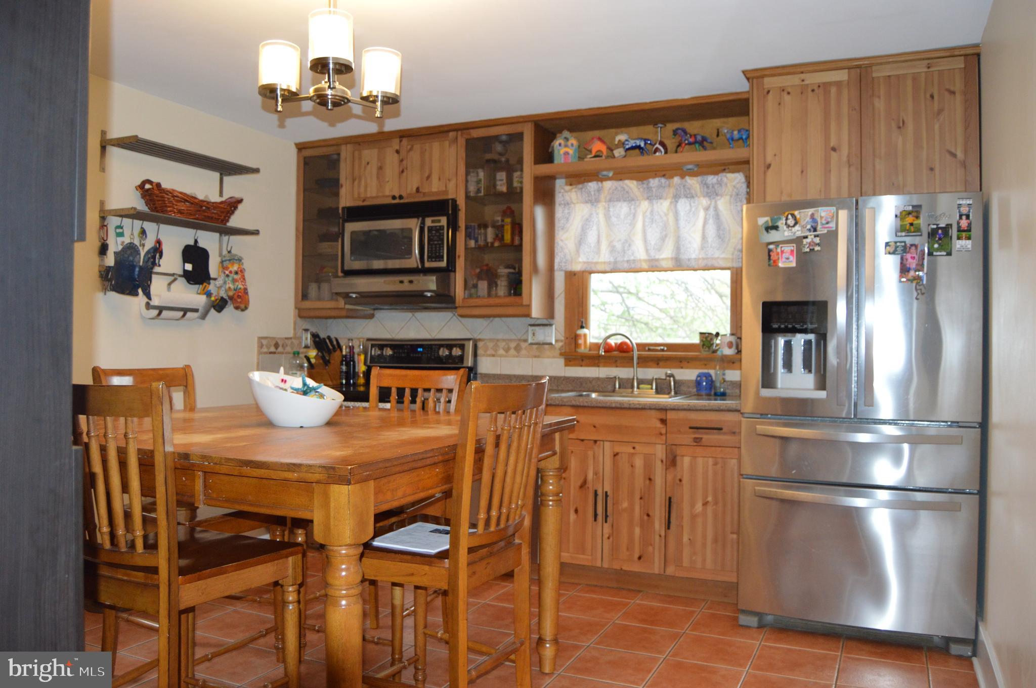 630 North Hammonds Ferry Road Linthicum, MD 21090 - Photo 8 of 26 Stainless Kitchen
