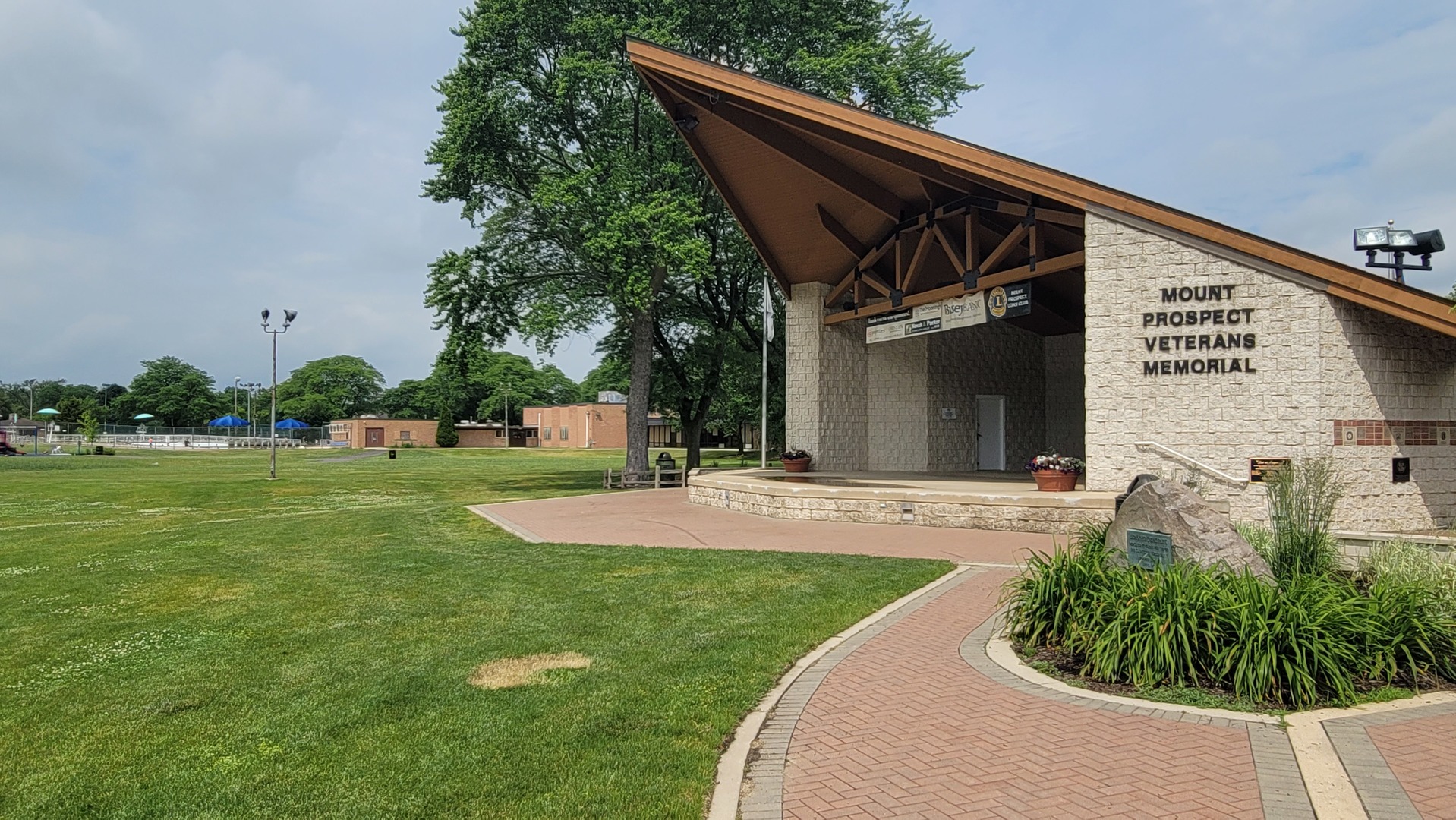 315 Elm Ct. Mount Prospect, IL 60056 - Photo 51 of 58