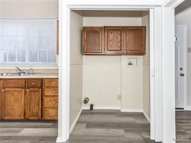 $179,900 | 147 West Wickliffe Avenue, Collinsville, IL 62234