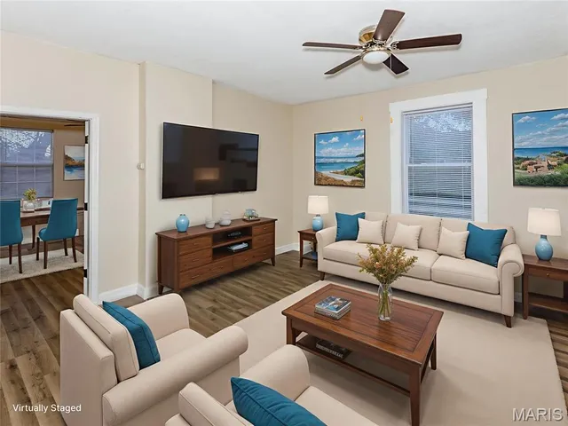 $179,900 | 147 West Wickliffe Avenue, Collinsville, IL 62234