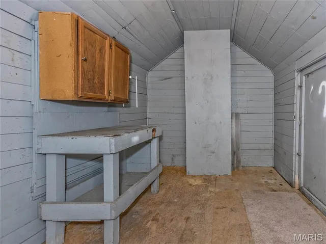 $179,900 | 147 West Wickliffe Avenue, Collinsville, IL 62234